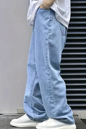 Men's fashion retro jeans