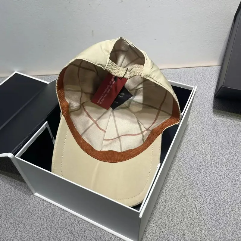 High-quality letter embroidery baseball cap, sun-protective beanie,casual and versatile sun hat, suitable for both men and women - Image 5